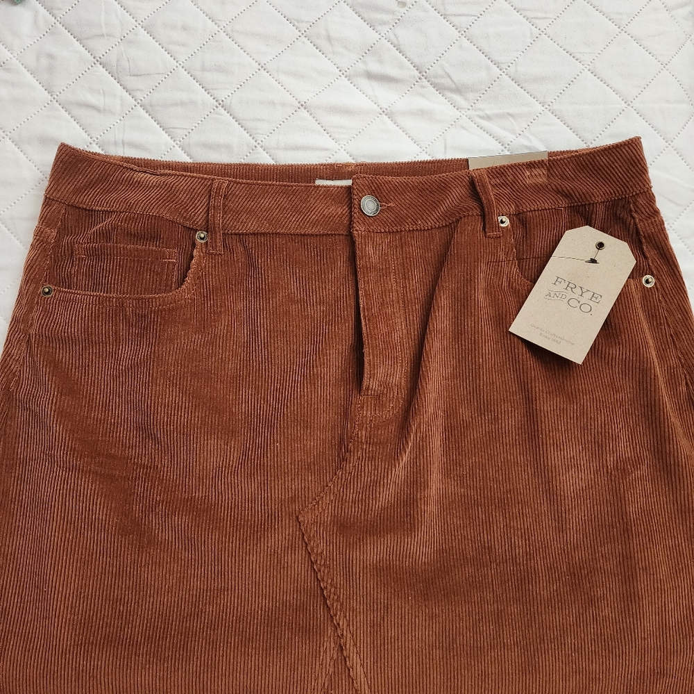 Skirt